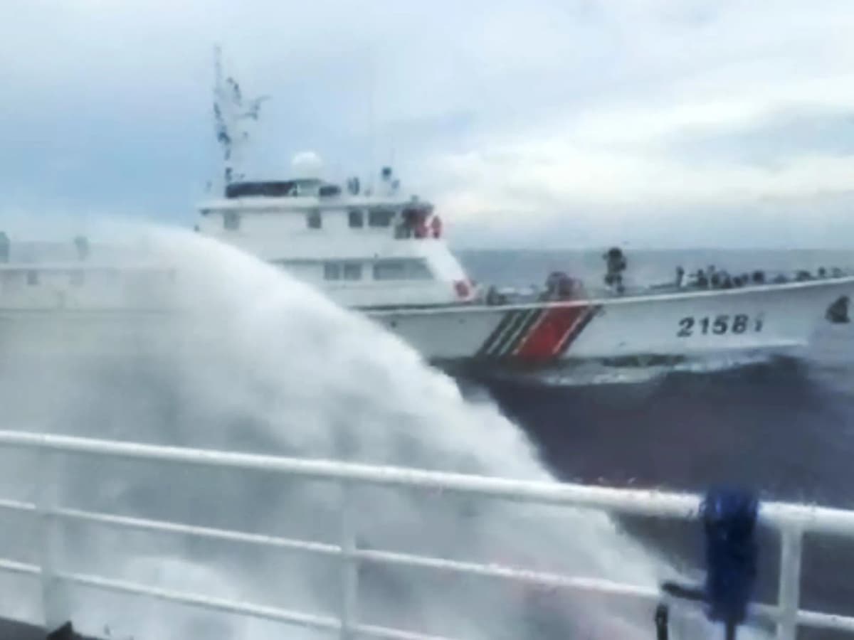 Philippines Denounces China for Water Cannon Attack on Vessels