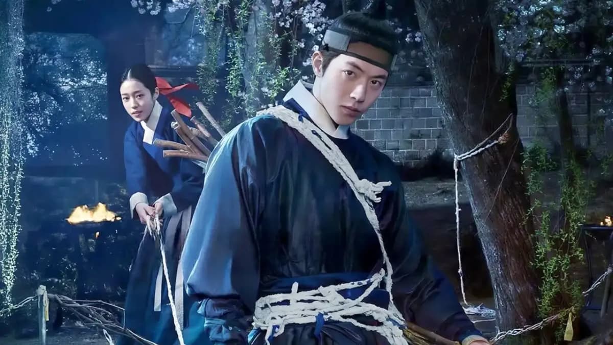 The East Palace: Netflix's New Korean Horror Sensation Dominates Global Charts