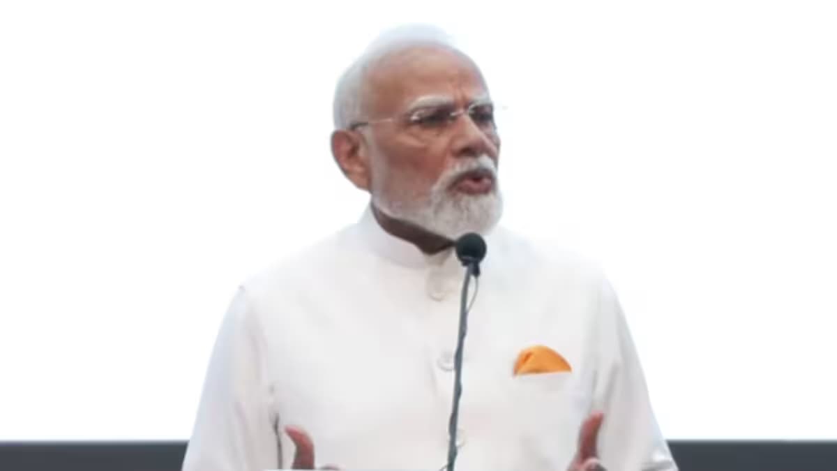 PM Modi Urges Ministers to Boost Youth Engagement on Instagram