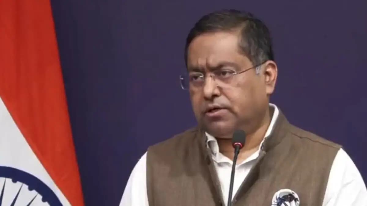 India Denies Russia's Claims on Ship Strike, Confirms Grain Cargo
