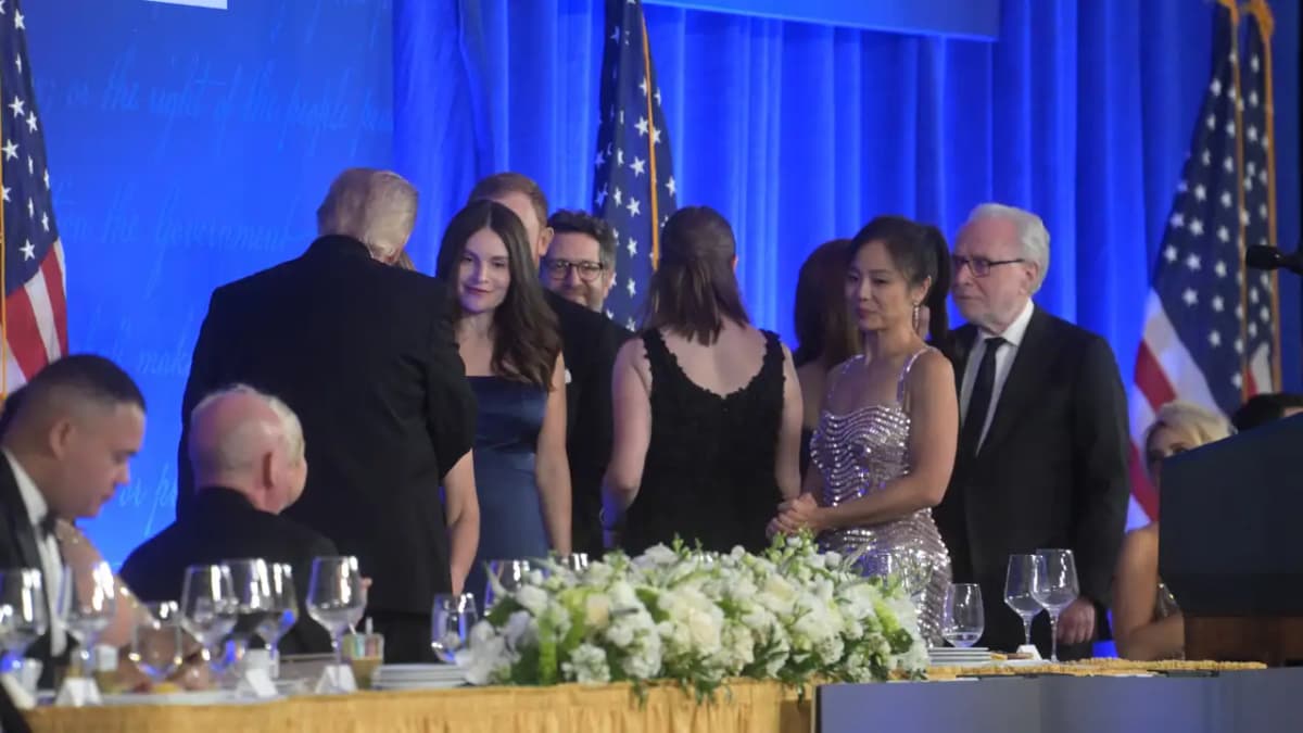 Trump Commends WSJ Reporters for Award Amid Ongoing Legal Battle