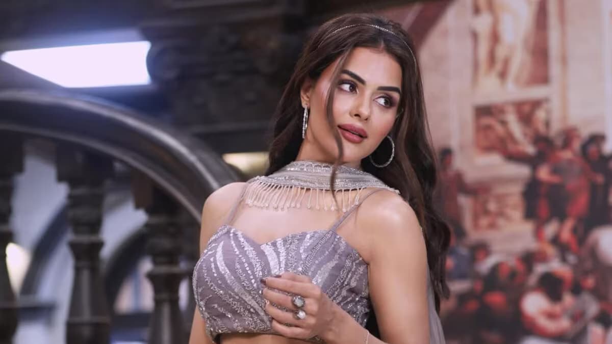 Priyanka Chahar Choudhary Discusses Her Grueling Work Schedule on Naagin and Battleground
