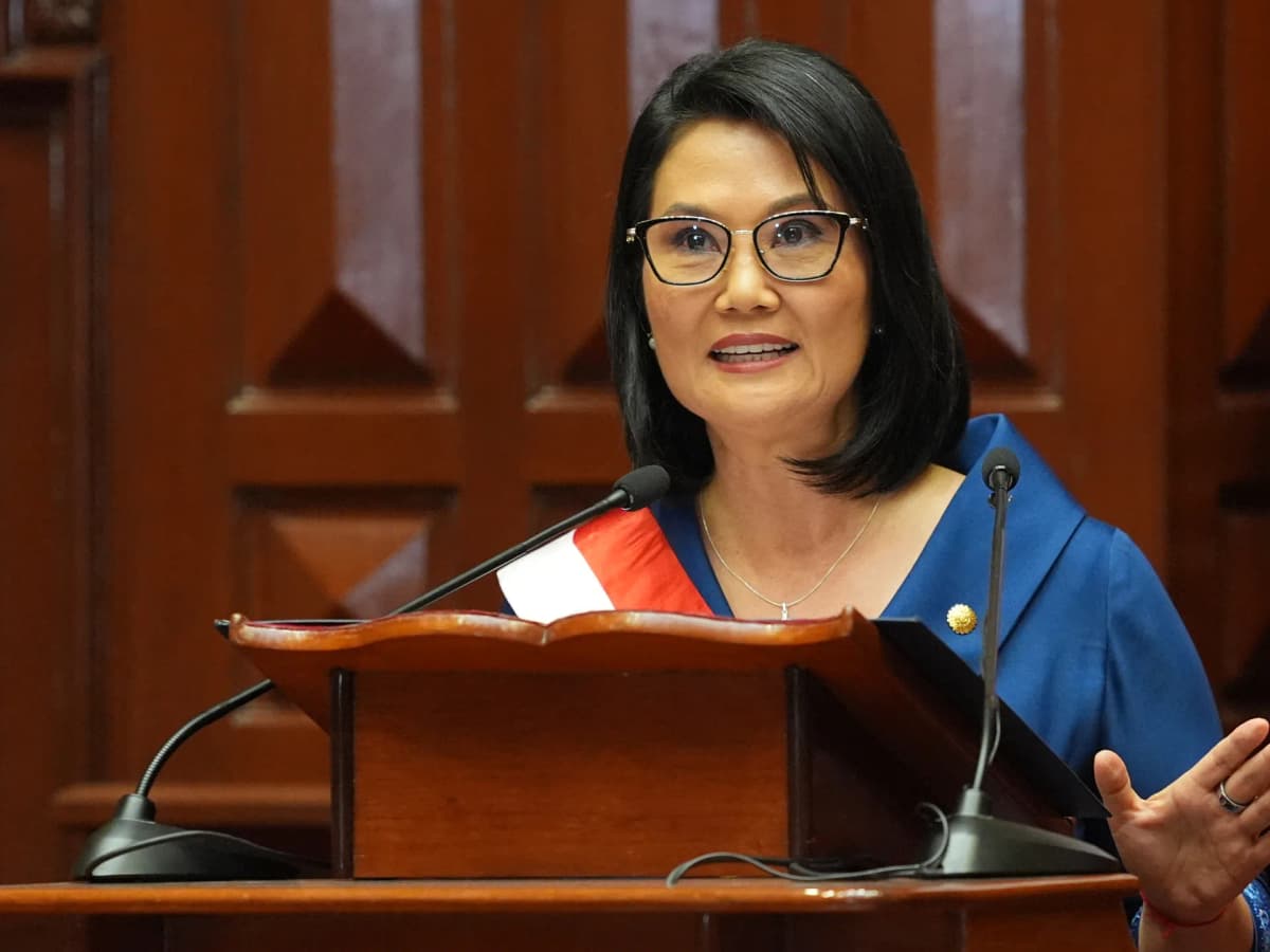 keiko fujimori takes office as