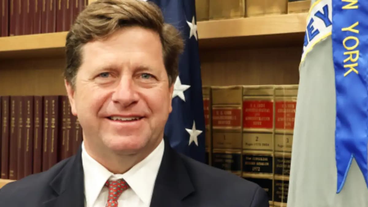 senate approves jay clayton as