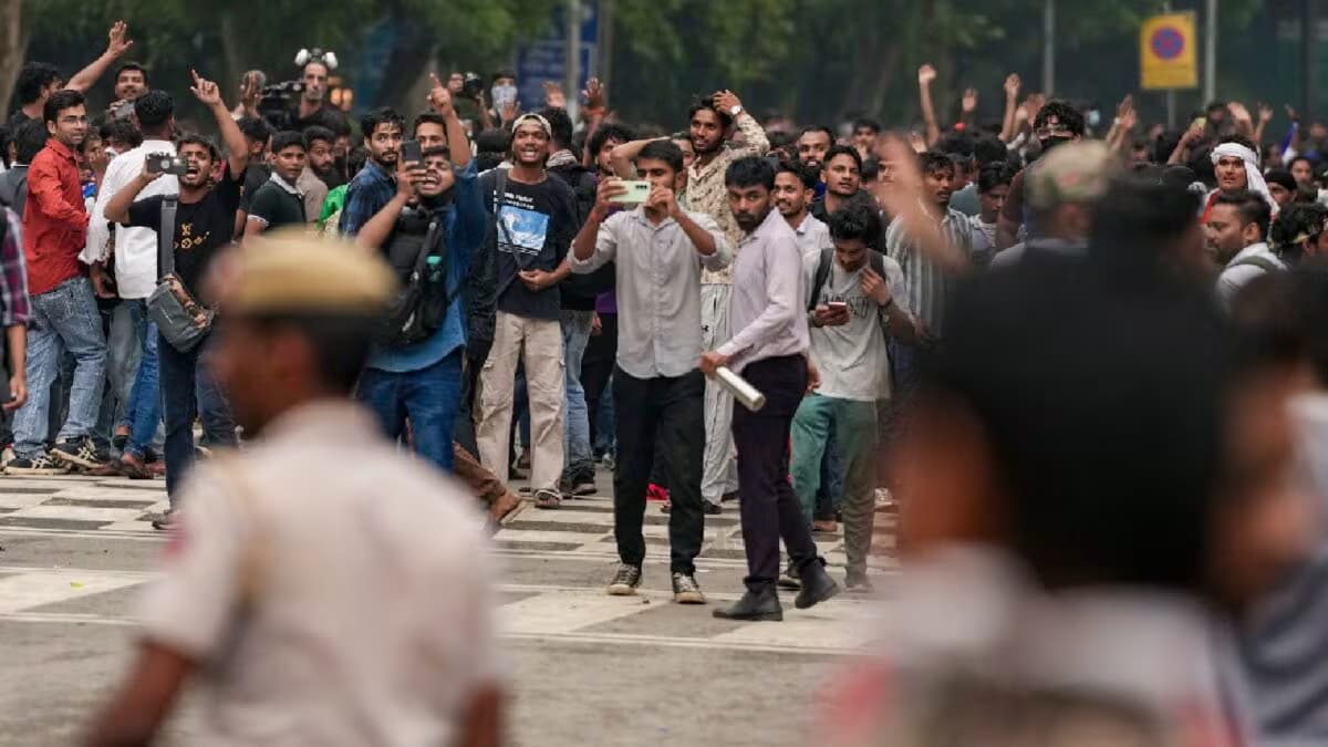 delhi police files 20 firs ami