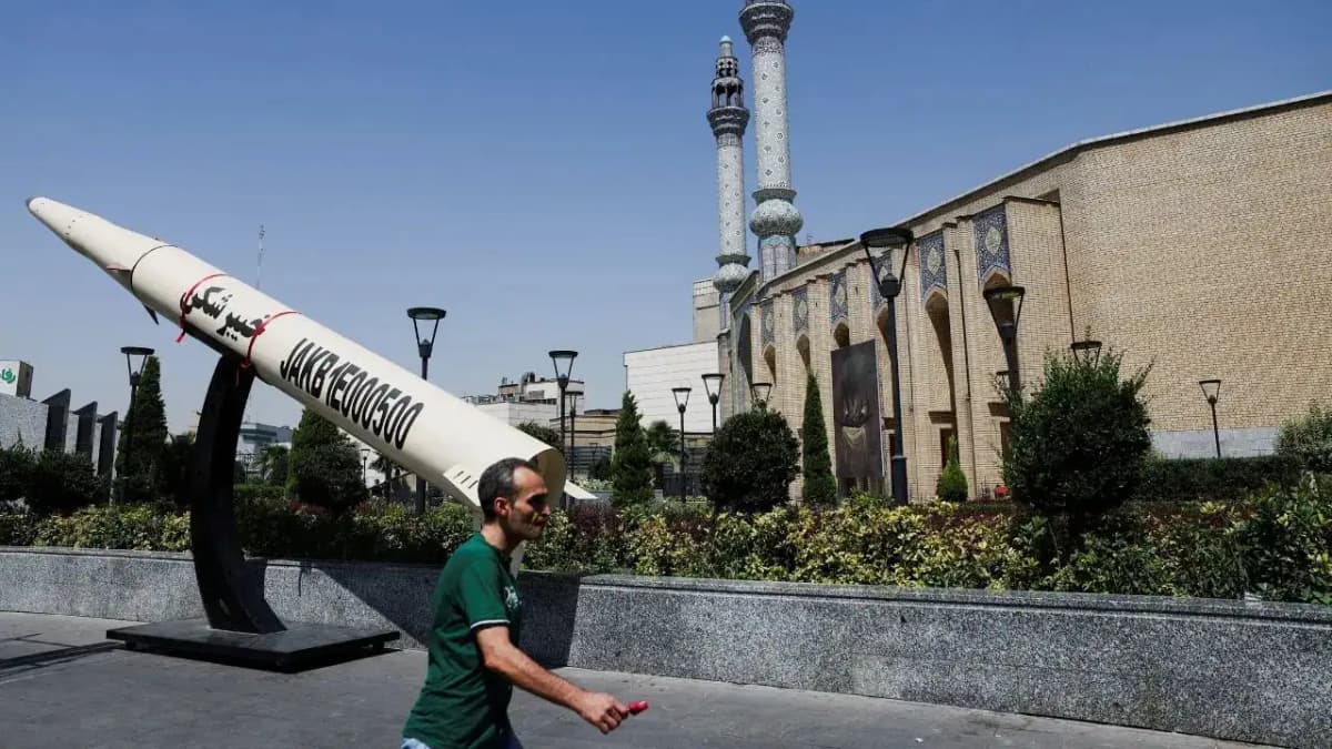 iran set to receive 400 chines