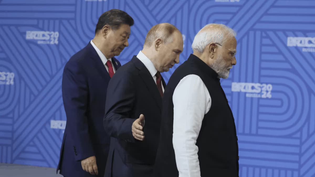 US Senate Moves Forward with Sanctions Bill Targeting Russia's Oil Buyers