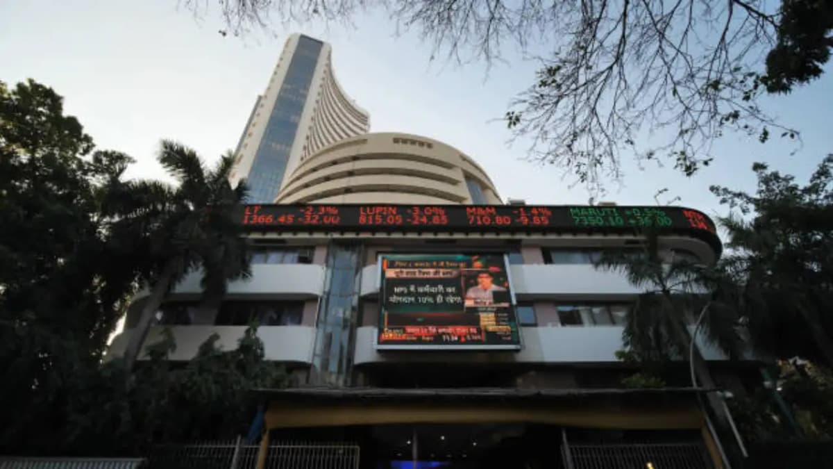 Indian Stock Market Surges with Sensex Gaining Nearly 900 Points
