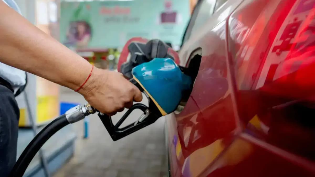 Government Assures E20 Fuel Safe for Older Vehicles in Rajya Sabha