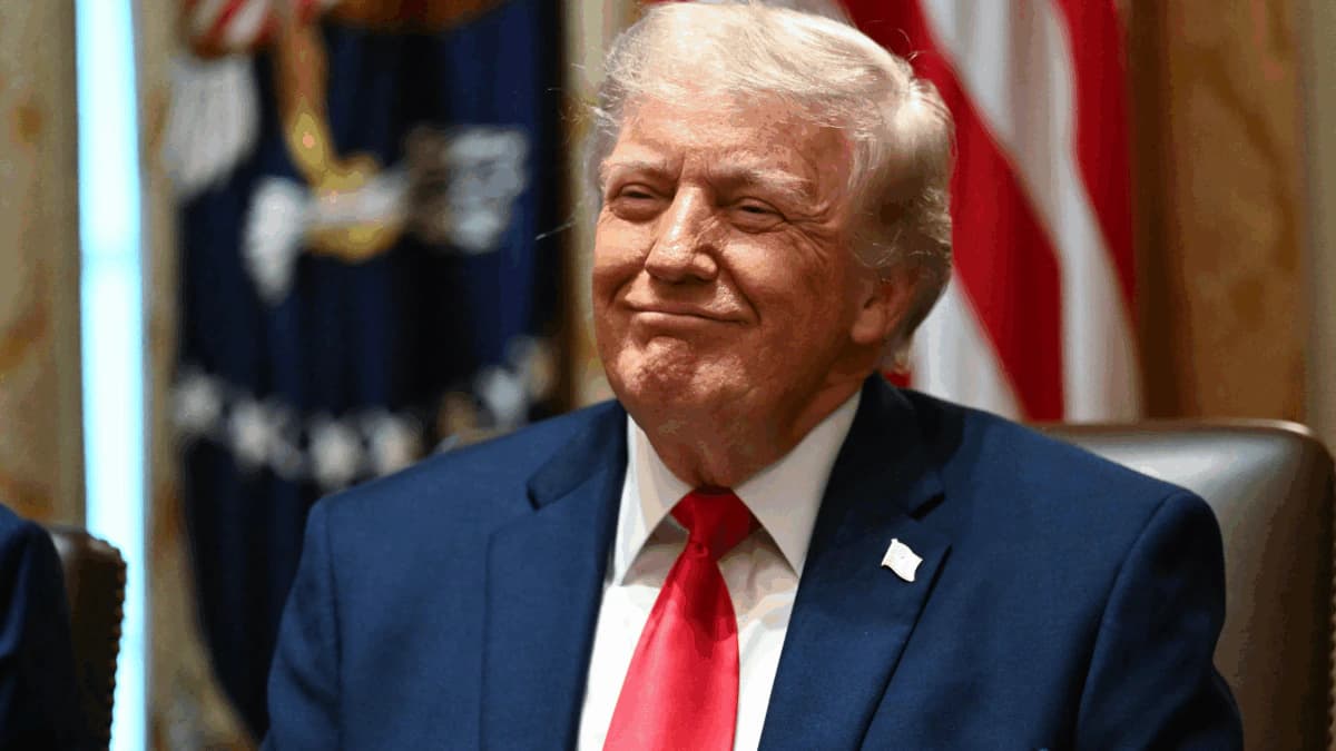 Majority of Americans Disapprove of Trump's Iran Policies and Economic Management