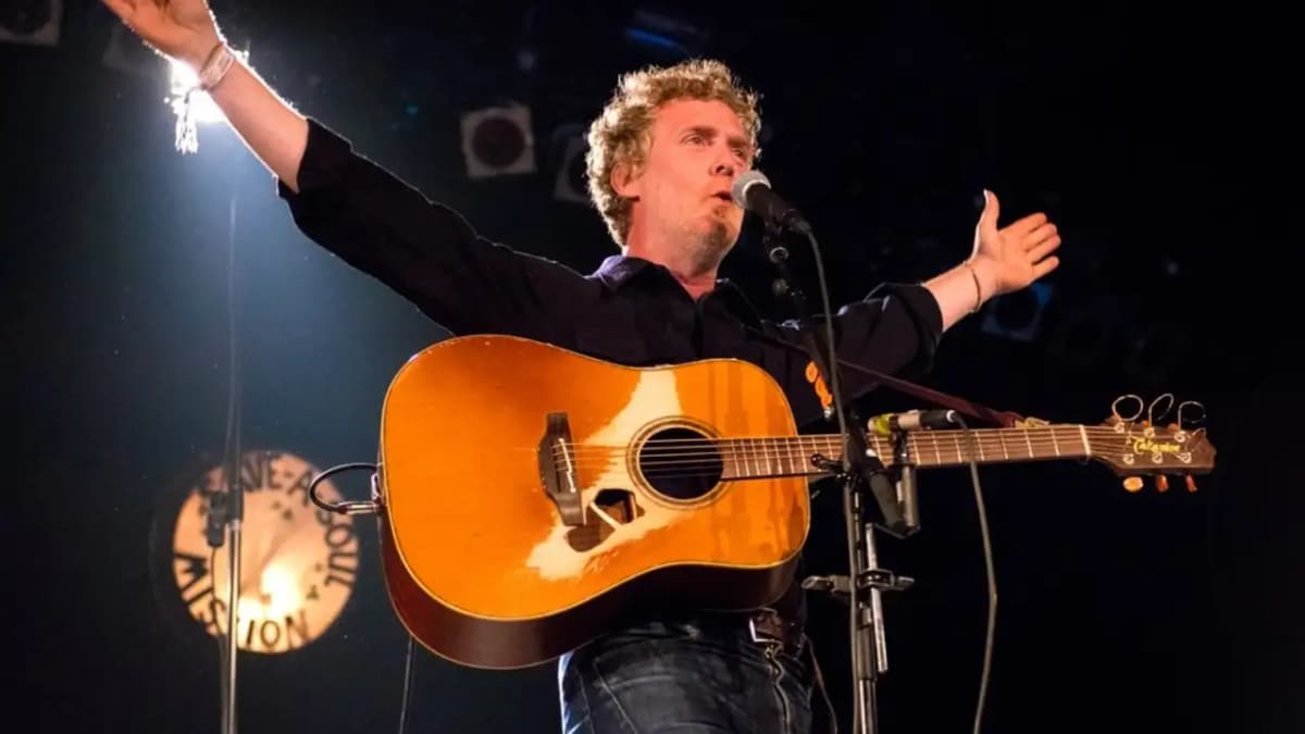Oscar-Winning Musician Glen Hansard Dies in Tragic Accident at 56