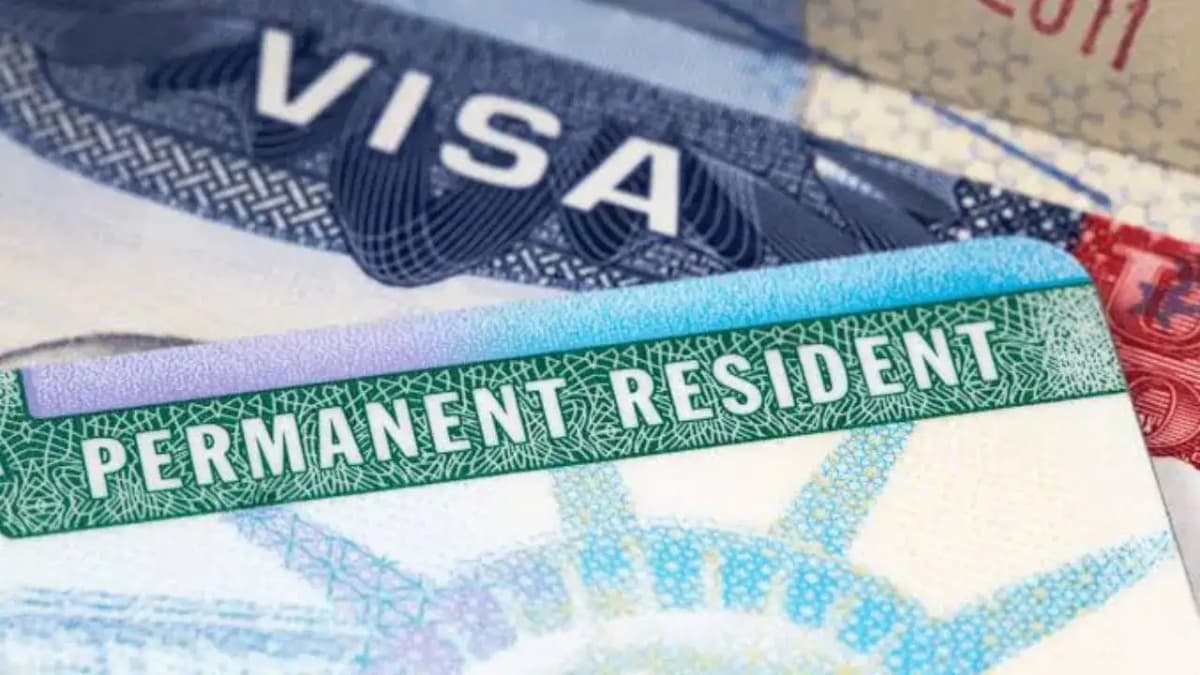 New Senate Bill Aims to Expedite Green Card Process for H-1B Holders