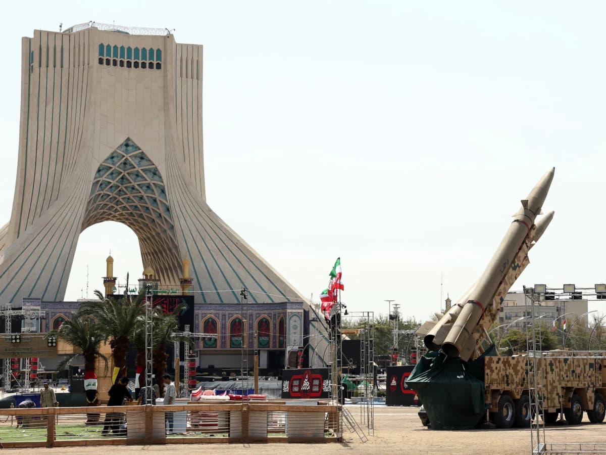 Iran Resists US Pressure Amid Rising Regional Tensions