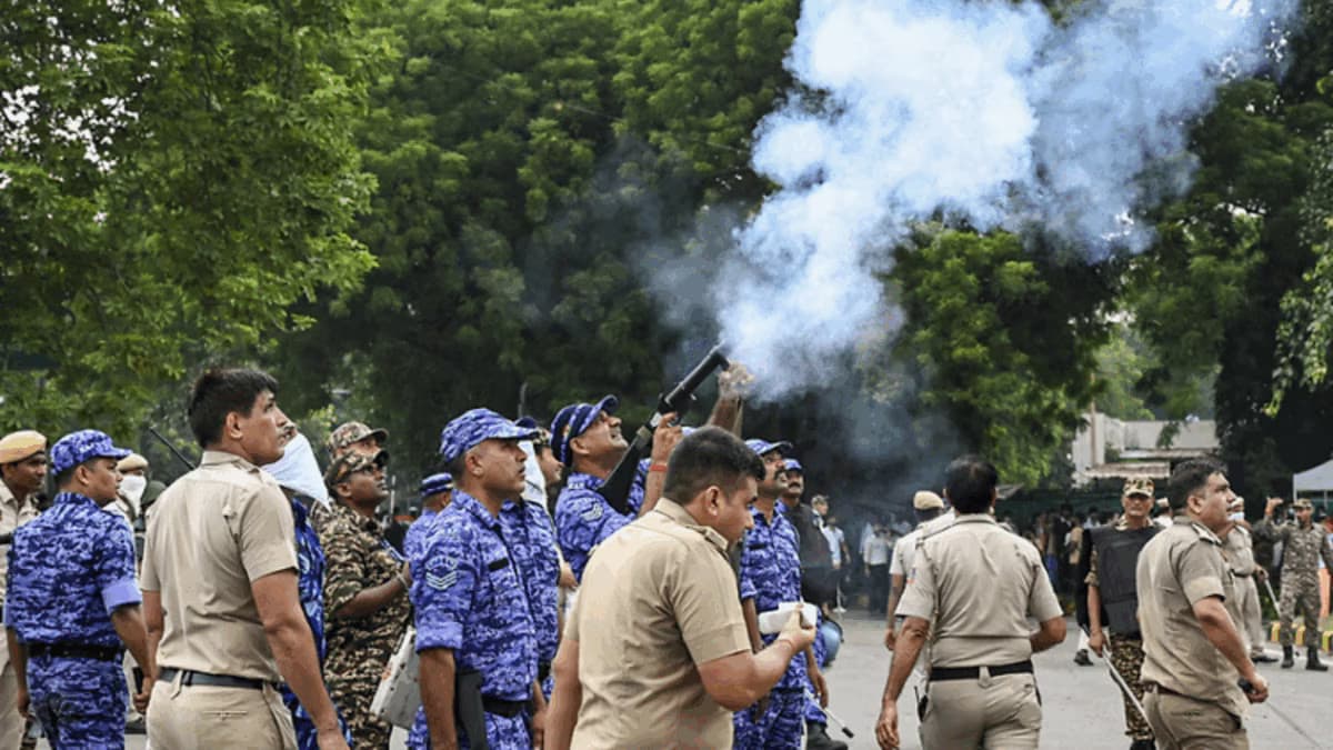 Supreme Court Questions Police Use of Pellet Guns in Delhi Protests