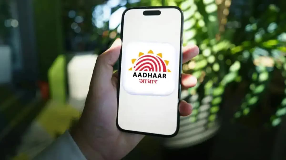 Calcutta High Court Rules Voter ID and Aadhaar Not Proof of Citizenship