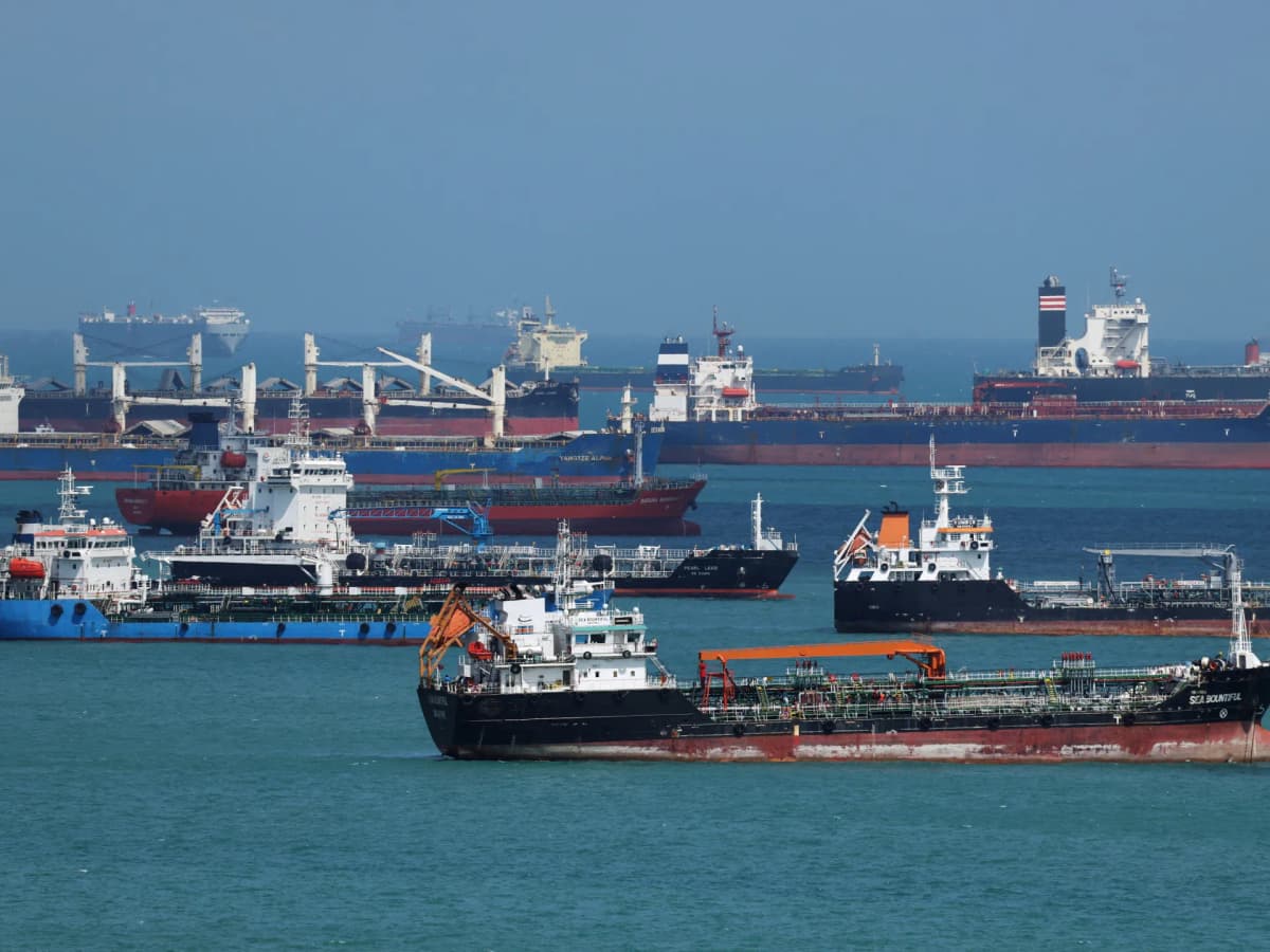 Iranian Oil Tankers Navigate Malaysian Waters Amid Ongoing Sanctions