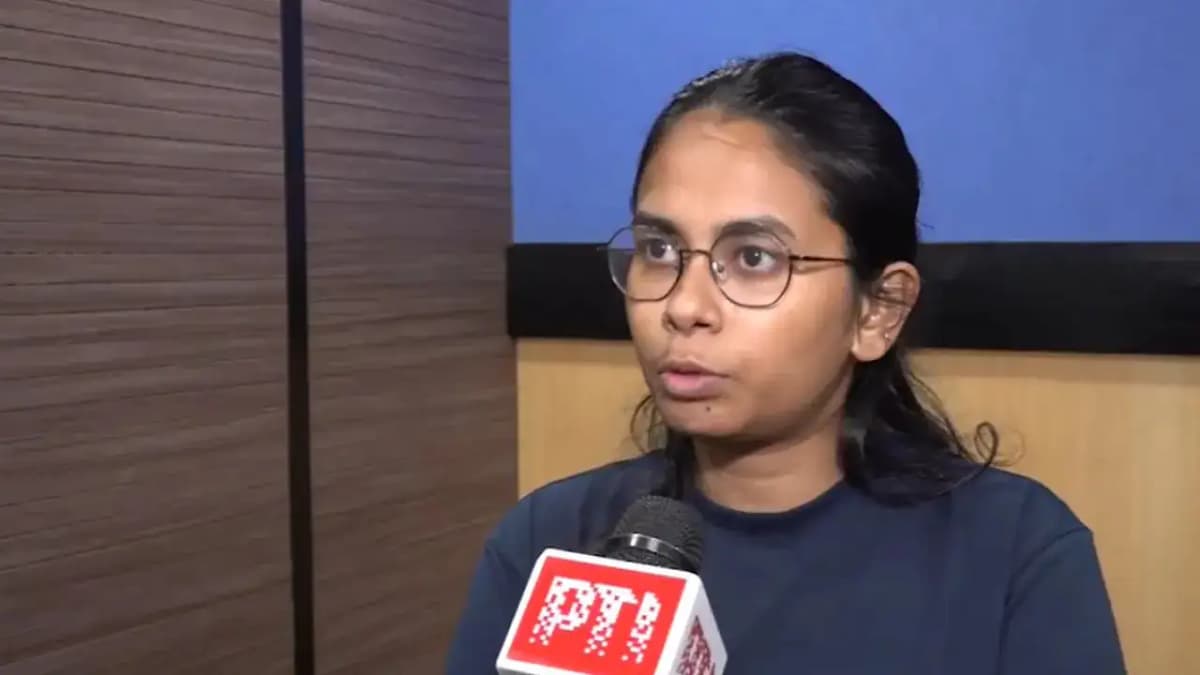 Delhi Court Cancels Non-Bailable Warrant Against SFI Leader Aishe Ghosh