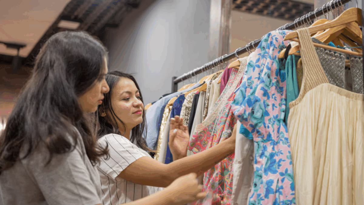 India Introduces Standardized Clothing Sizes for Better Shopping Experience