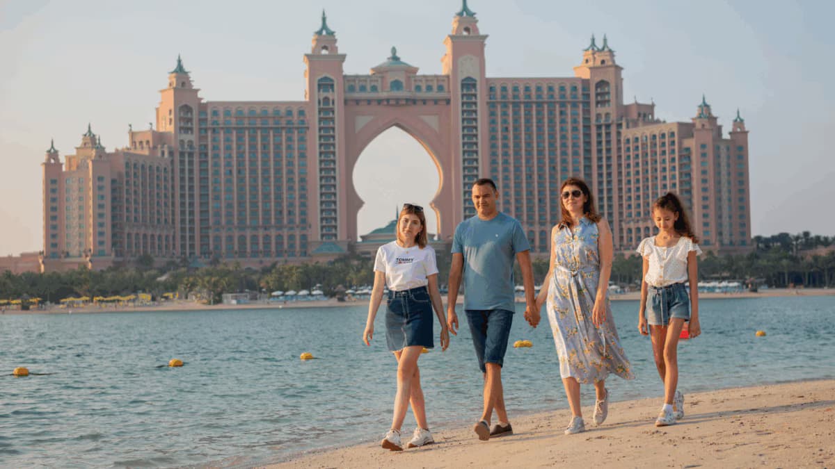 UAE Offers Tourist Visa Fee Waiver for Children Traveling with Families
