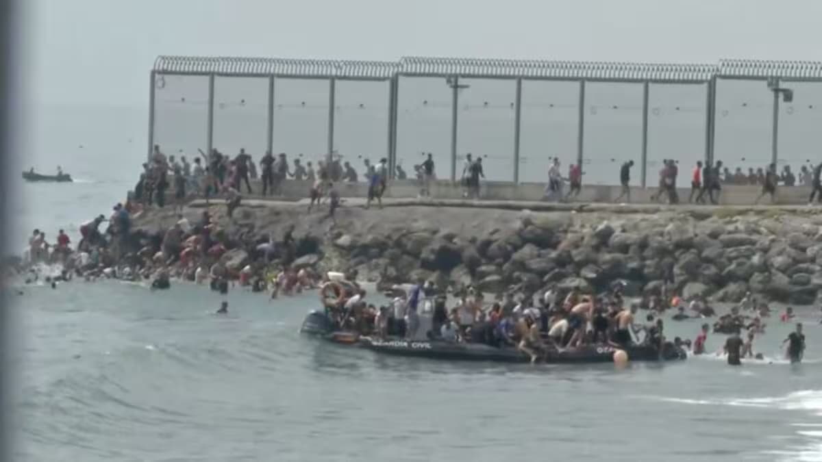 Mass Migration Crisis: Thousands Cross Into Spain from Morocco, Nine Lives Lost