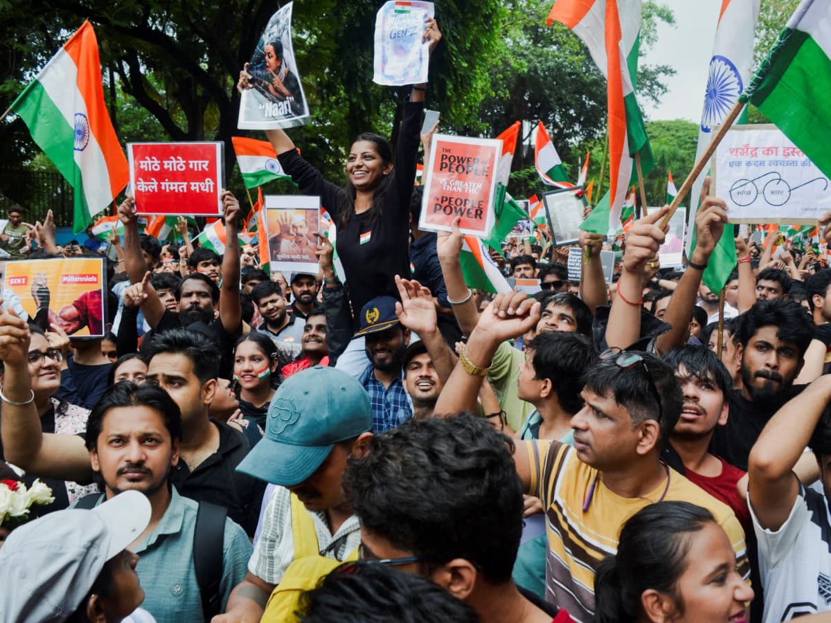 India Strengthens Penalties for Exam Paper Leaks Amid Youth Protests