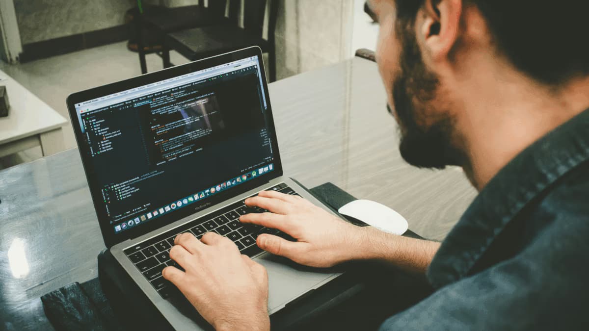 Job Seeker Secures Rs 1.5 Crore Position After Embracing AI for Interview Prep
