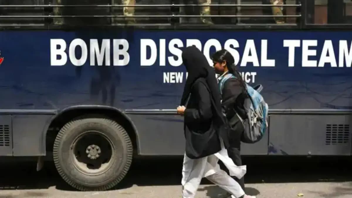 delhi schools on high alert fo